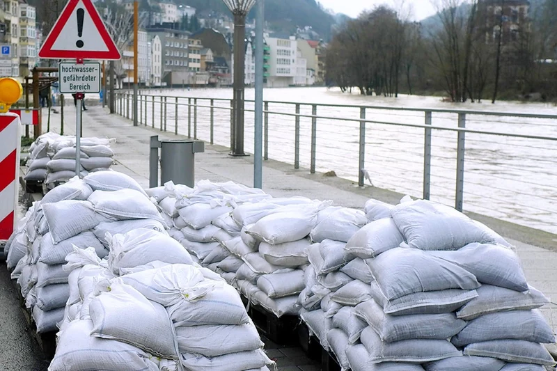 Sandsäcke ungefüllt für Hochwasser-Einsatz