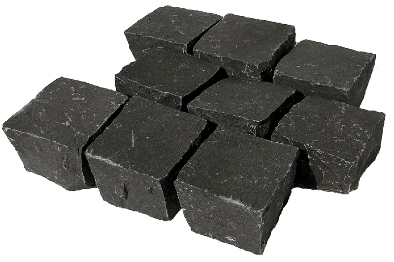 Basalt schwarz Kopfsteinpflaster gespalten Bagira (Vietnam)