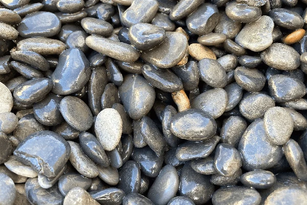 Rundkies Beach Pebbles black