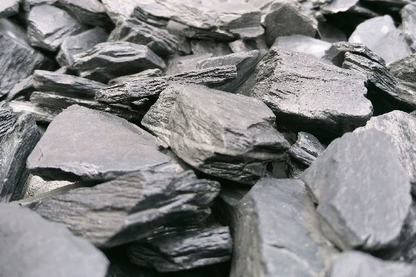 Canadian Slate Schiefersplitt schwarz anthrazit