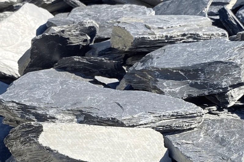 Canadian Slate Schiefersplitt schwarz anthrazit