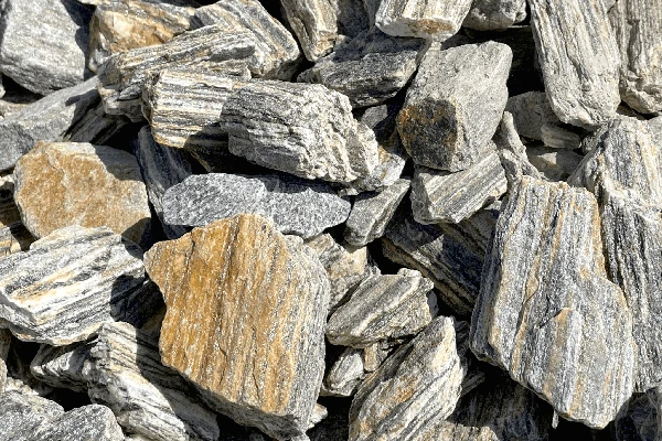 Selda Woodstone Gneiss Splitt 30-60 mm