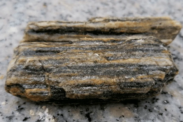 Selda Woodstone Gneiss Splitt 30-60 mm