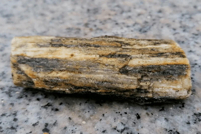 Selda Woodstone Gneiss Splitt 30-60 mm