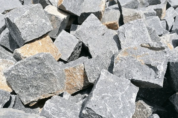 Basalt Kopfsteinpflaster anthrazit 8 x 10 cm