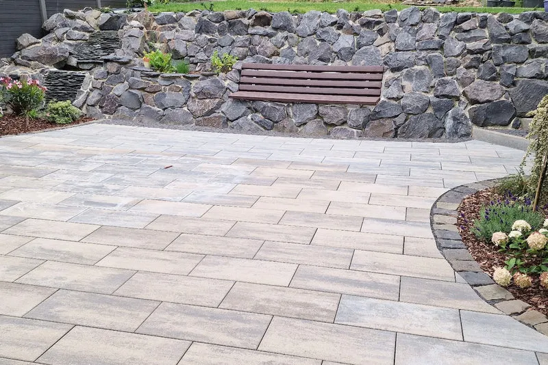 Mauersteine für Trockenmauer – Wasserbausteine Bruchsteine Basalt 10-40 cm