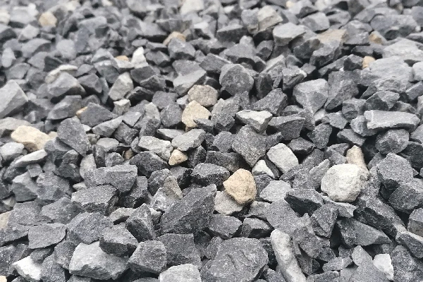Basaltsplitt schwarz anthrazit