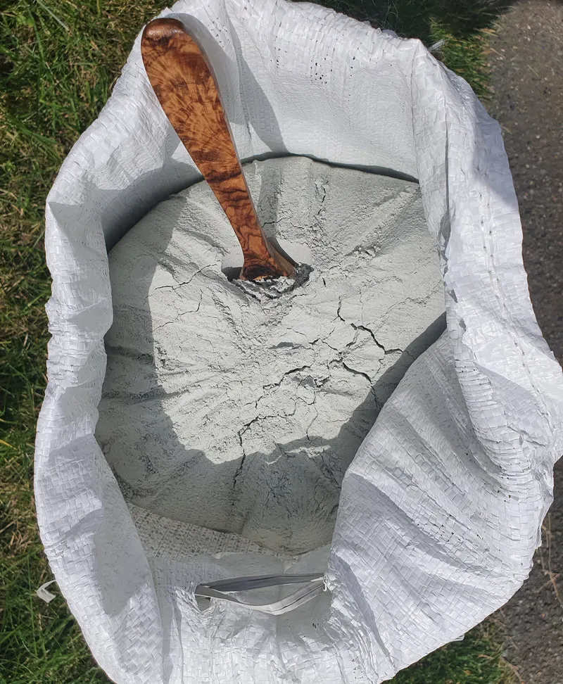Urgesteinsmehl aus Franken Diabas Mineraldünger Bodenaktivator Staubbad 20 kg Sack