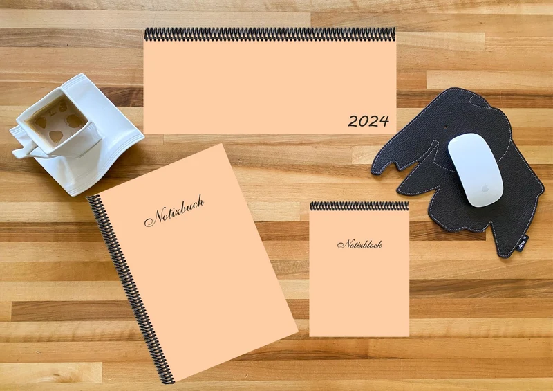 Schreibtisch-Set, m. 1 Kalender, m. 1 Beilage, m. 1 Beilage, 3 Teile